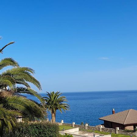 Villa Vistas Al Mar, Urbanizacion Privada Con Piscina De Agua Salada Ajo Dış mekan fotoğraf