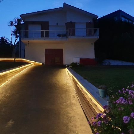 Villa Vistas Al Mar, Urbanizacion Privada Con Piscina De Agua Salada Ajo Dış mekan fotoğraf