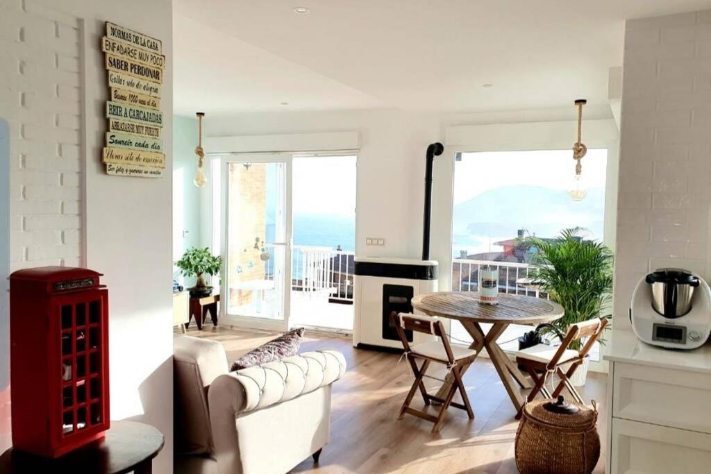 Villa Vistas Al Mar, Urbanizacion Privada Con Piscina De Agua Salada Ajo Dış mekan fotoğraf